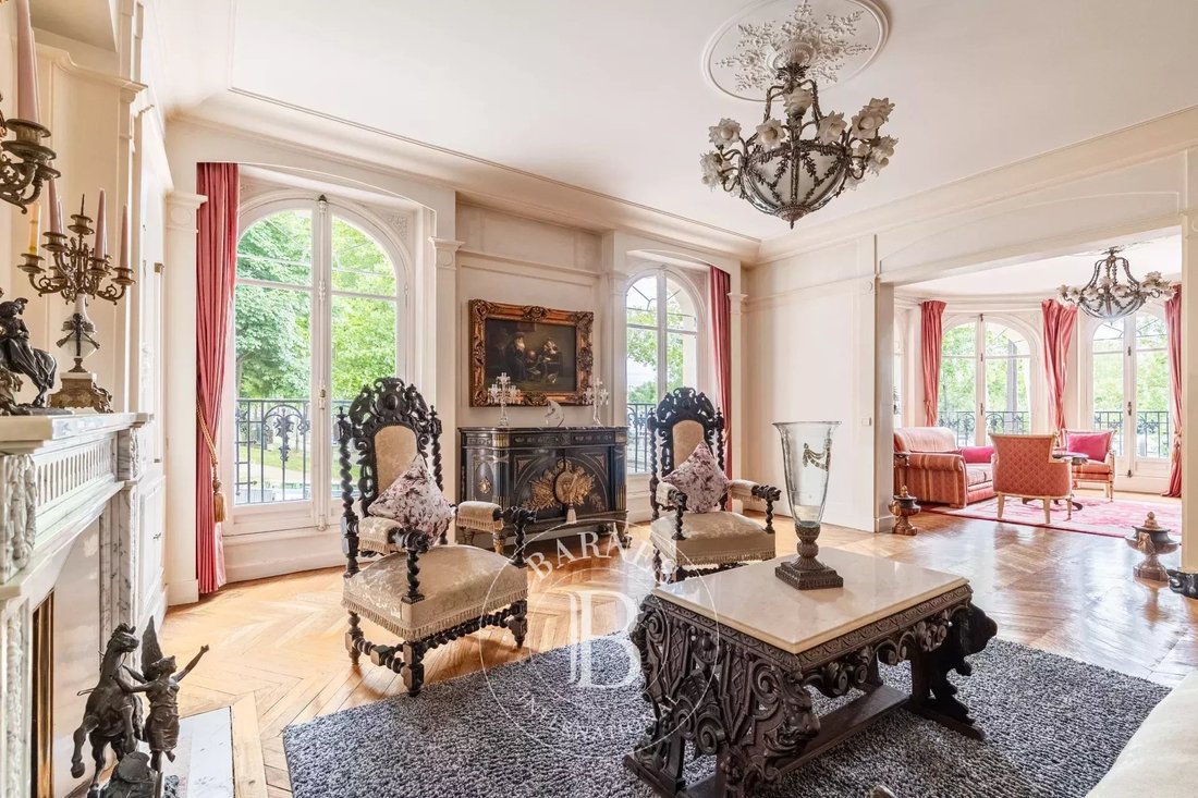 Apartment in Seine et Berges, Paris 1er Arrondissement, Paris 3 - 14966728
