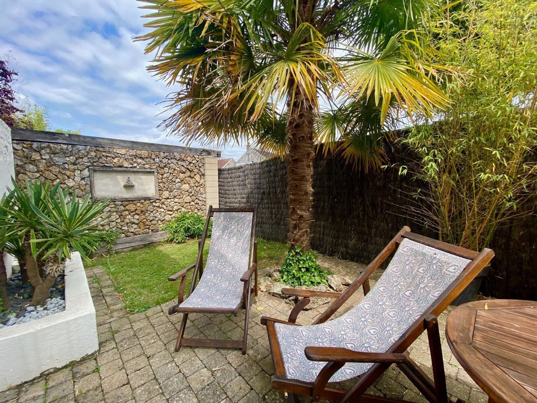House in Montfort-l'Amaury, Ile-de-France, France 1 - 16361814