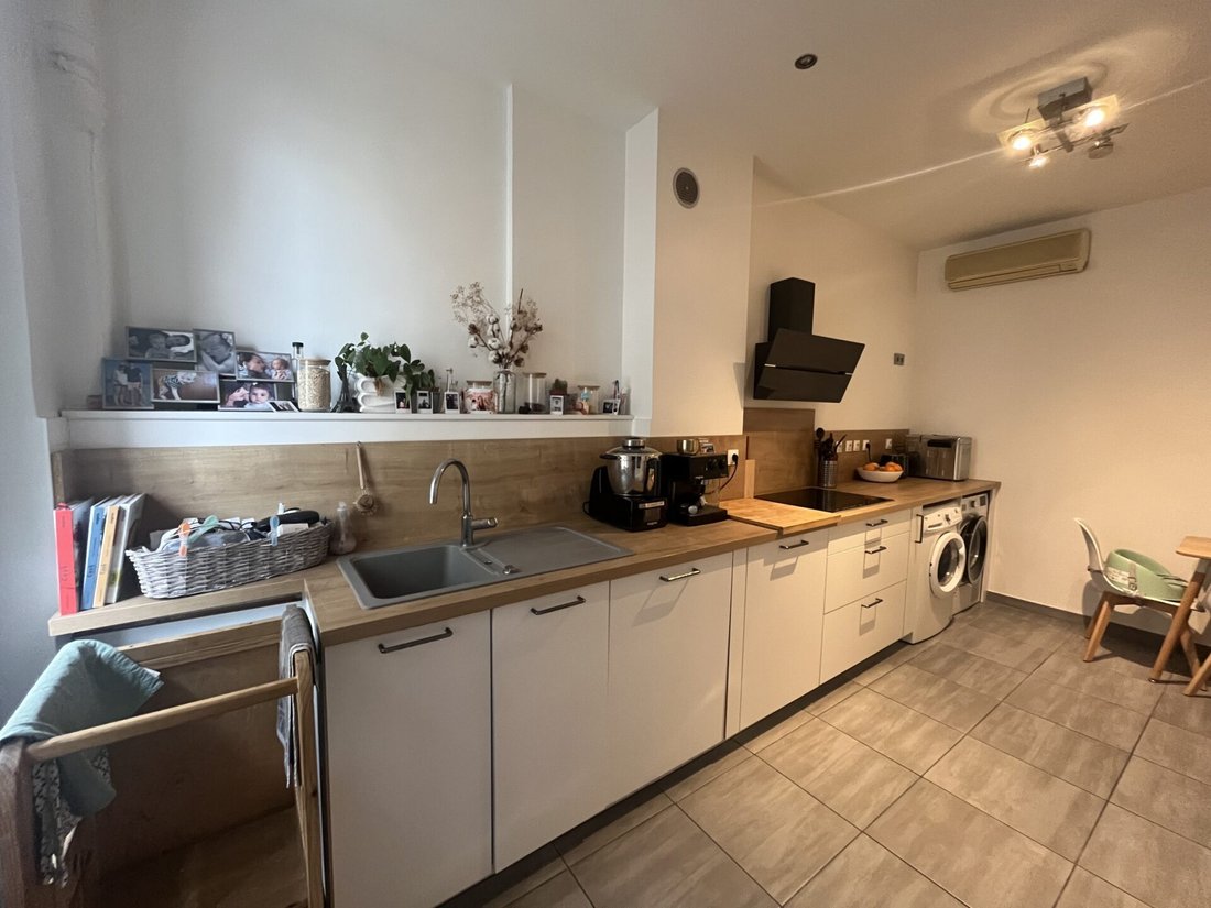 Apartment in Les Brotteaux-Bellecombe-Masséna, Lyon 6e Arrondissement, Lyon 5 - 16361974