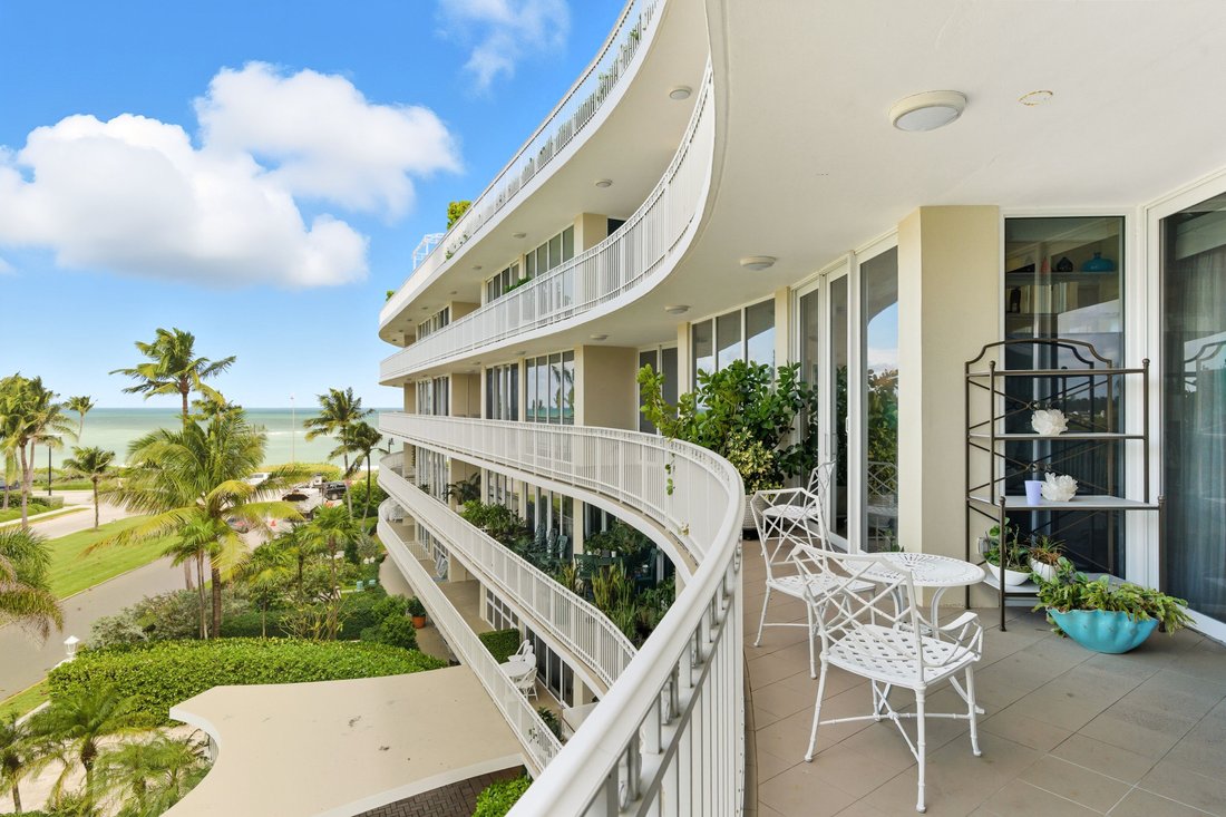 Condo in Palm Beach, Florida, United States 3 - 16361410