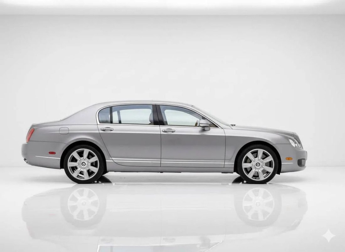 Sedan in Lake Bluff, IL, United States 4 - 16086020