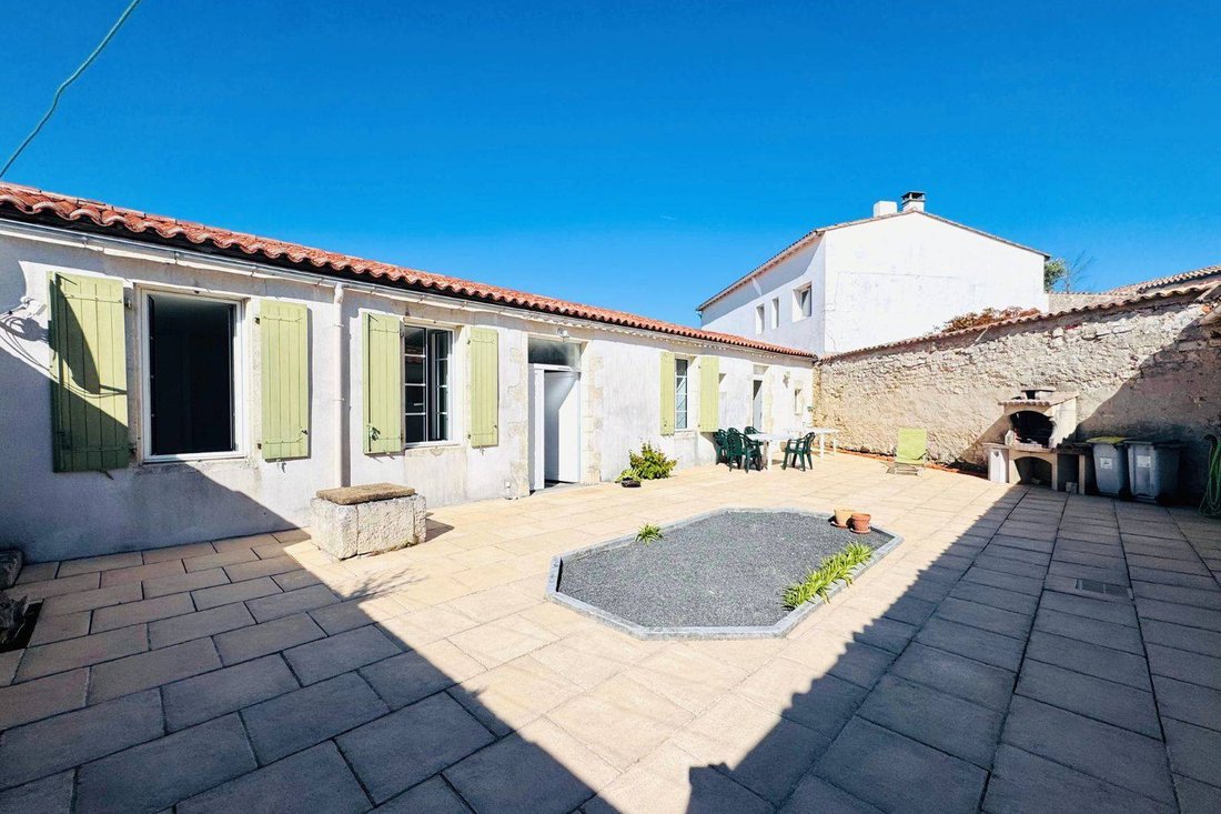 House in Rivedoux-Plage, Nouvelle-Aquitaine, France 2 - 16362193