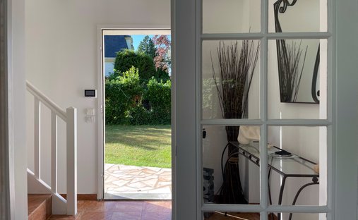 House in La Terre Aux Clercs, Saint-Gratien, France 1