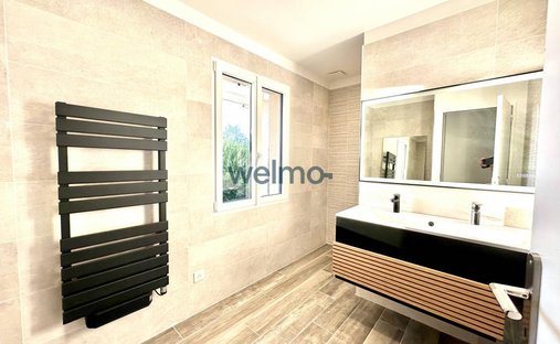 Magnificent Renaissance Style Château With 9ha Land, 2 Gîtes And Pool, 30 Minutes From Toulouse