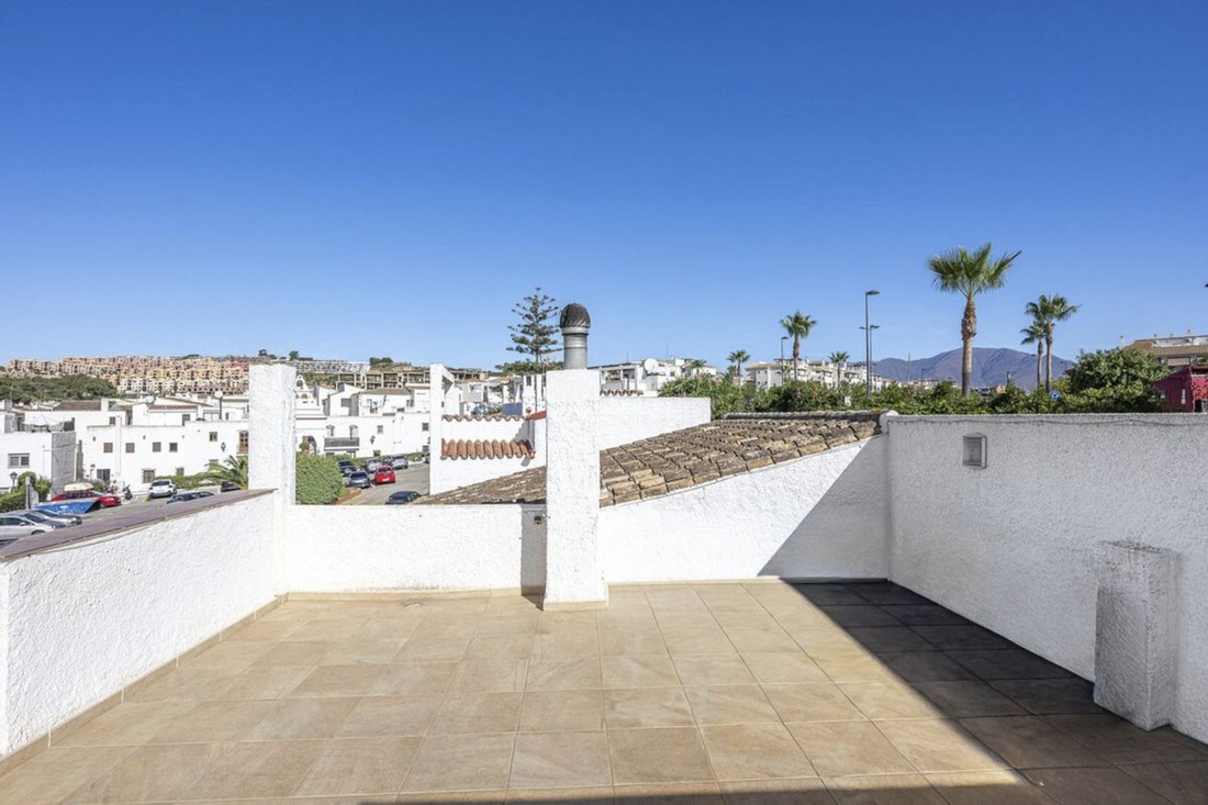 Villa in Manilva, Andalusia, Spain 4 - 16359429