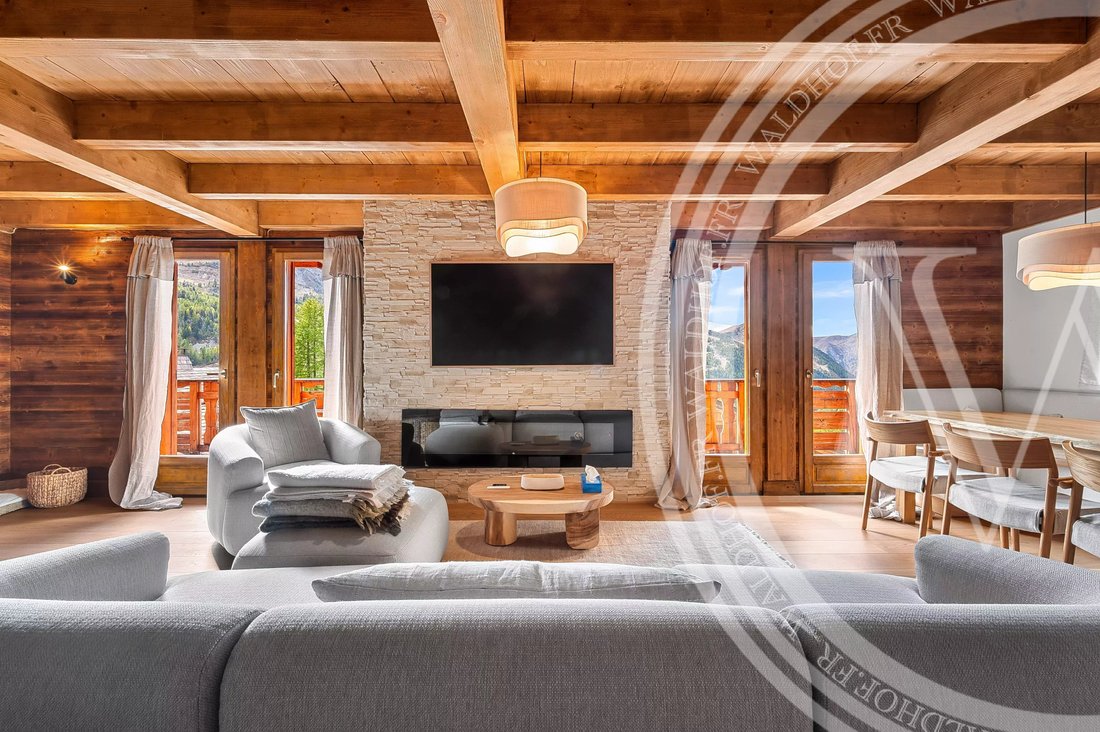 Chalet in Isola, Provence-Alpes-Côte d'Azur, France 3 - 16359194