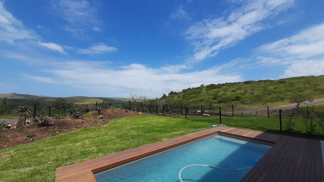 Condo in Port Zimbali, KwaZulu-Natal, South Africa 3 - 16298621