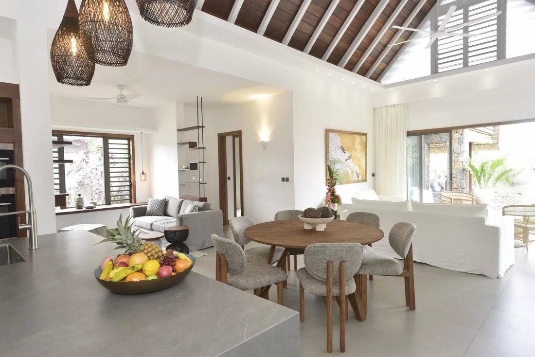 Villa in Cap Malheureux, Rivière du Rempart District, Mauritius 1 - 16358267