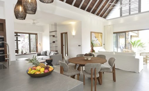 Villa in Cap Malheureux, Rivière du Rempart District, Mauritius 1