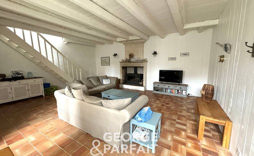 House in Sainte-Marie-de-Ré, Nouvelle-Aquitaine, France 1
