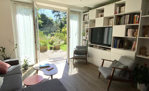 House in Centre Montmorency, Montmorency, France 1