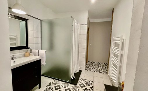 The Aristocratic Chateau Of Beechwood