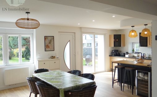 House in Kergroes, Moelan-sur-Mer, France 1