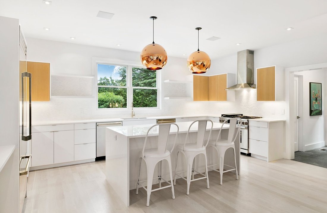 East Hampton, New York, United States 3 - 16362817