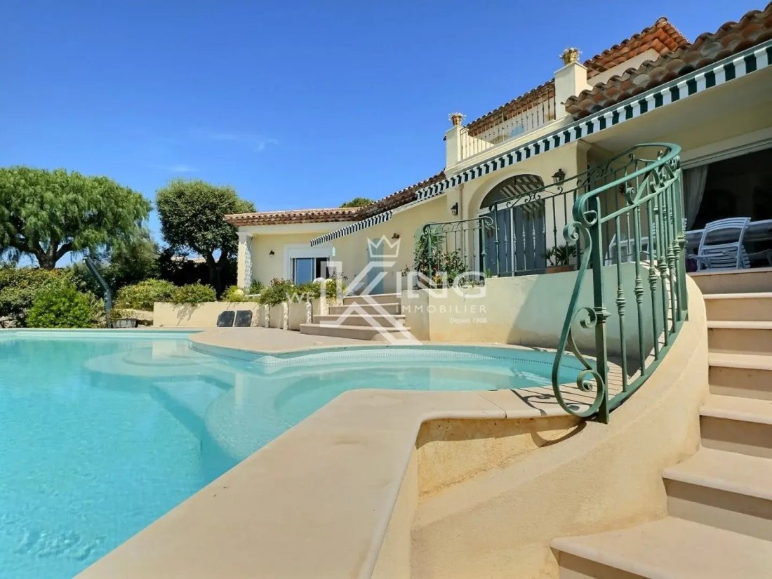 Villa in Le Dramont-Agay-Anthéor-Le Trayas, Saint-Raphaël, France 1 - 16362065