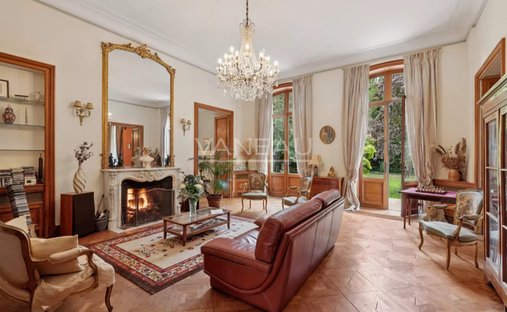 Castle for Sale in Évreux, Normandy, France