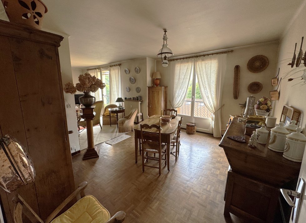 Apartment in Granettes-Jauberte-Sainte Anne, Aix-en-Provence, France 4 - 16358857