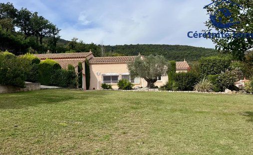 House in Reynes, Occitania, France 1