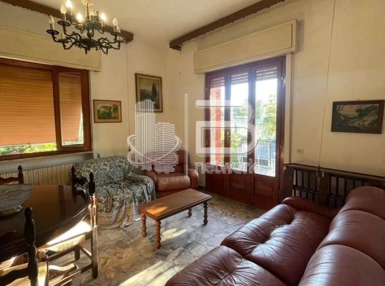 Villa in Ronchi, Massa, Italy 3 - 16361597