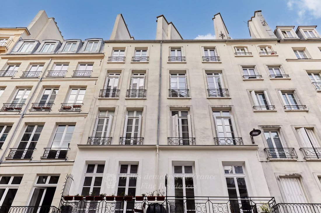 Apartment in Palais Royal, Paris 1er Arrondissement, Paris 1 - 16359045