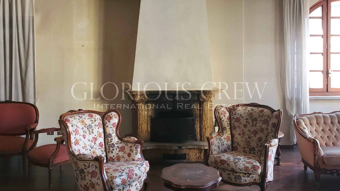 Villa in Center, Seregno, Lombardy 2 - 16362874
