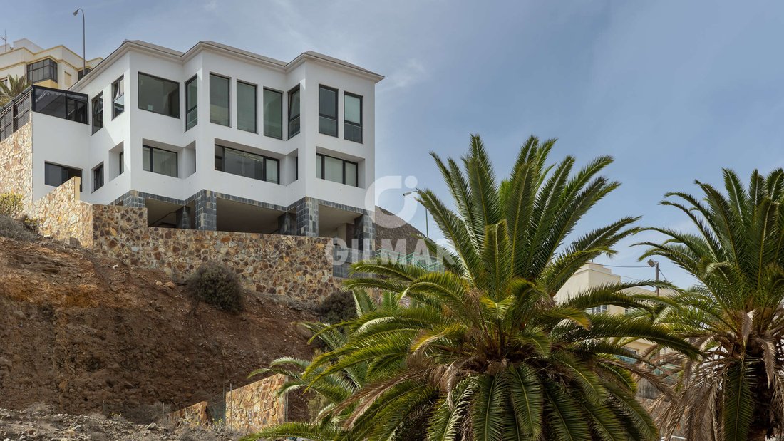 Villa in Las Palmas de Gran Canaria, Canary Islands, Spain 1 - 16358309