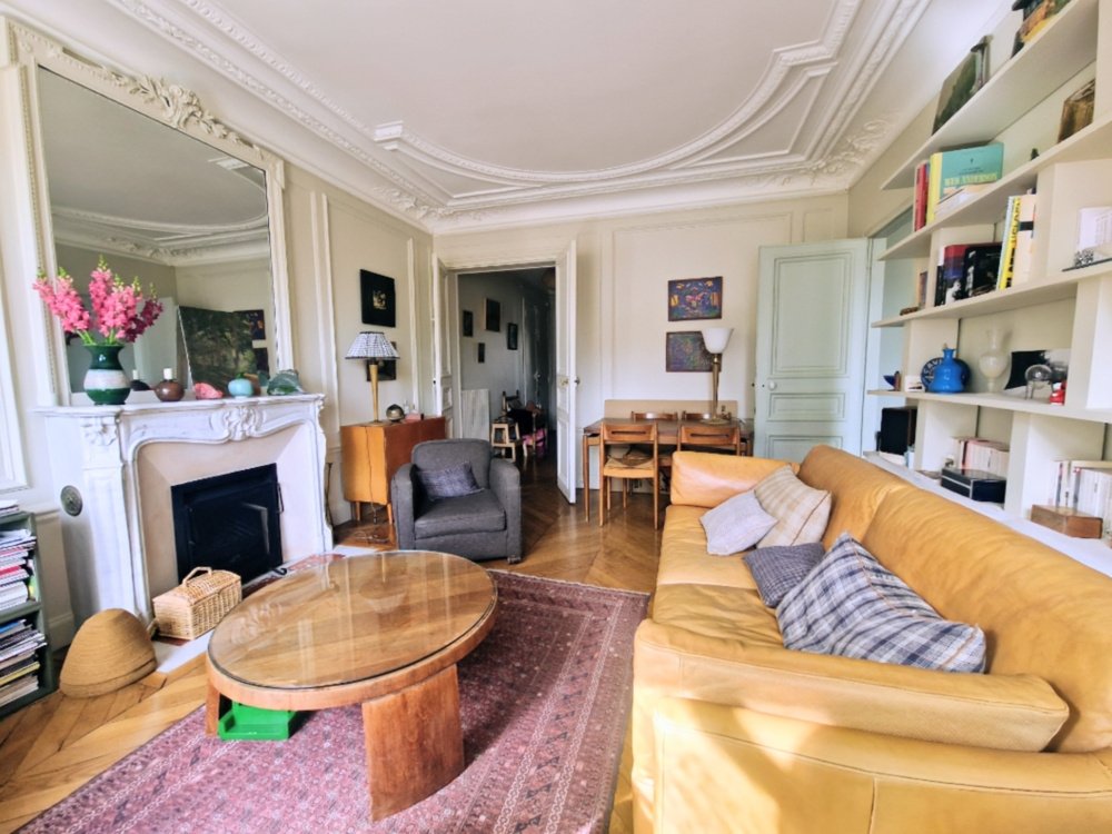 Apartment in Lorette-Martyrs, Paris 9e Arrondissement, Paris 5 - 16358887