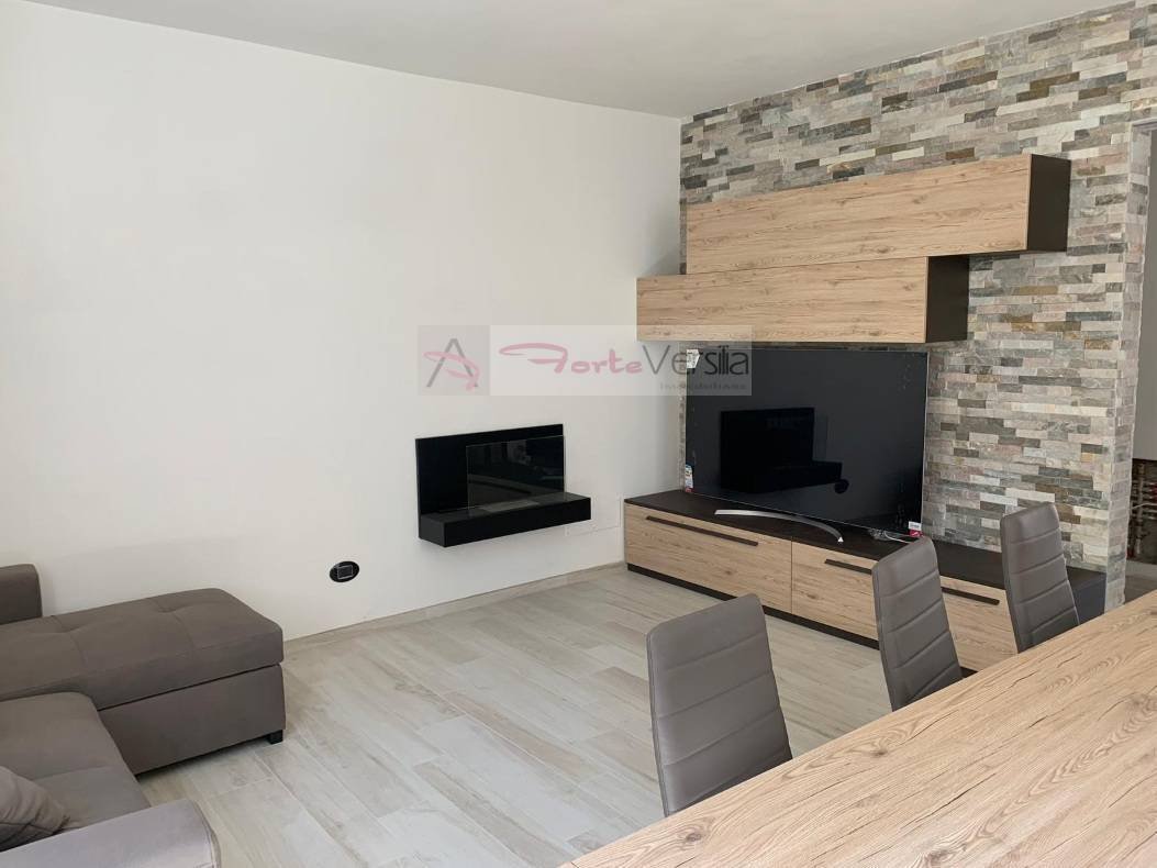 Villa in Vittoria Apuana, Forte dei Marmi, Tuscany 1 - 16362863