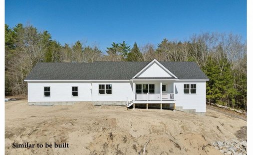 House in Standish, Maine, United States 1