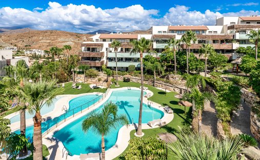Apartment in Benahavis, Andalusia, Spain 1