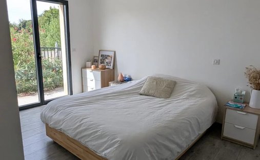 13th Historic Castle With Majestic Park And Pool