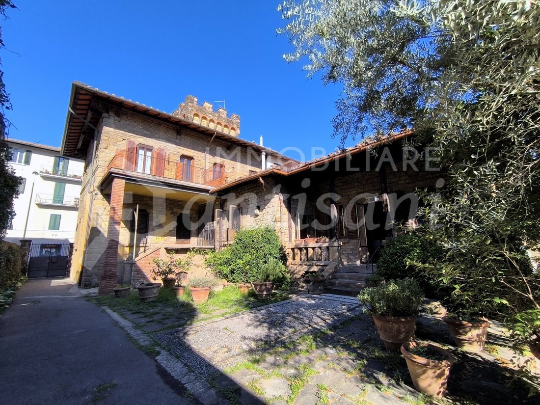 Villa in Rifredi - Careggi, Florence, Italy 1 - 16363420