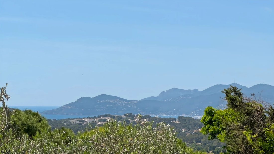 House in Mougins, Provence-Alpes-Côte d'Azur, France 4 - 16358913