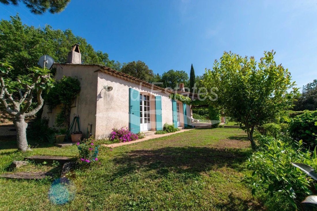 Villa in Grimaud, Provence-Alpes-Côte d'Azur, France 4 - 16358691