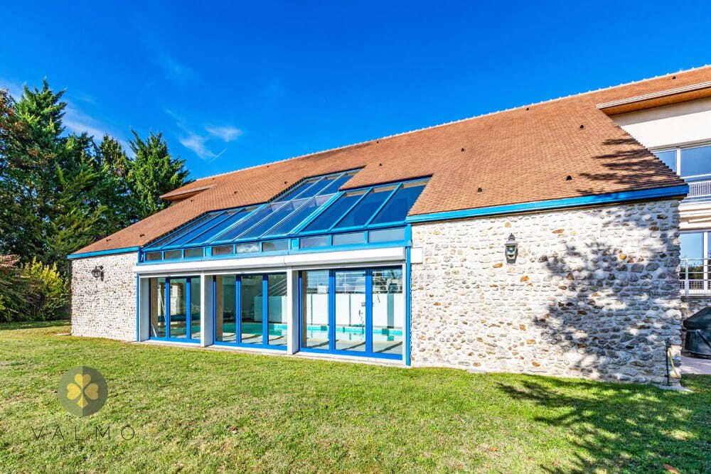 Estate in Thoiry, Ile-de-France, France 3 - 16361740