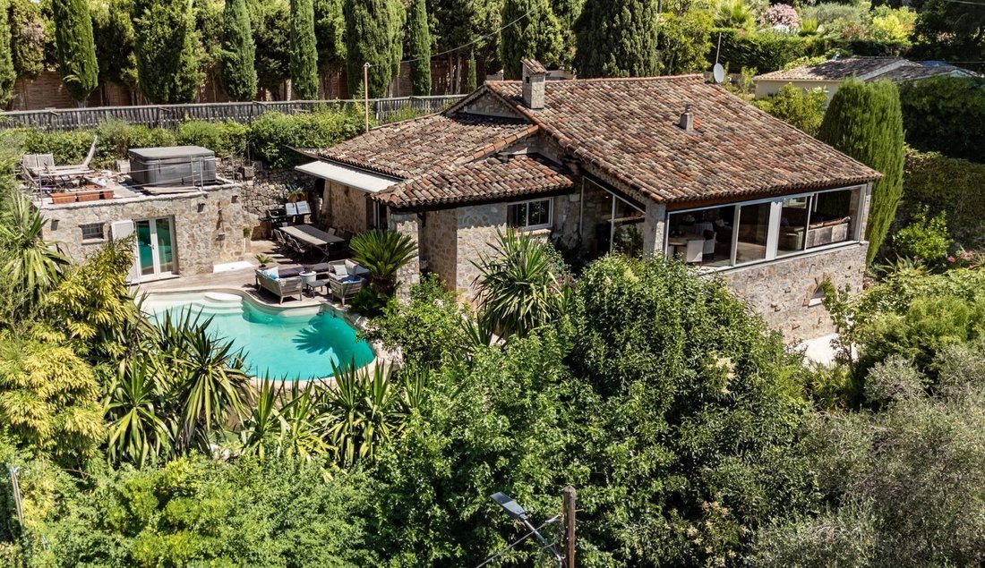 House in Mougins, Provence-Alpes-Côte d'Azur, France 1 - 16358913