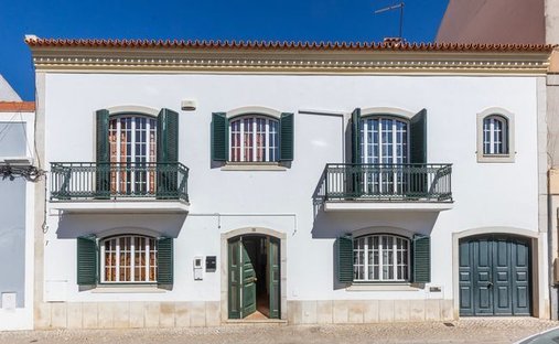 House in Montijo e Afonsoeiro, Setubal, Portugal 1