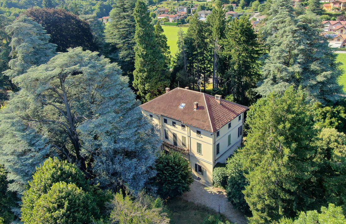 Villa in Zentrum, Varese, Lombardei 3 - 16358970