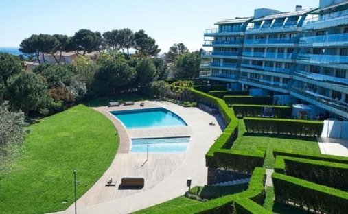 Apartment in Cascais e Estoril, Lisbon, Portugal 1