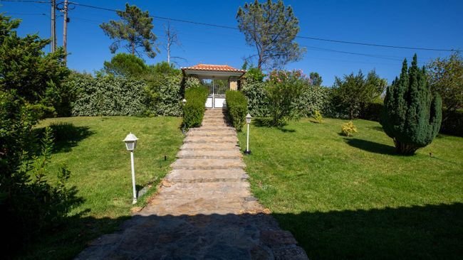 House in Carvoeiro, Santarem District, Portugal 4 - 16358761