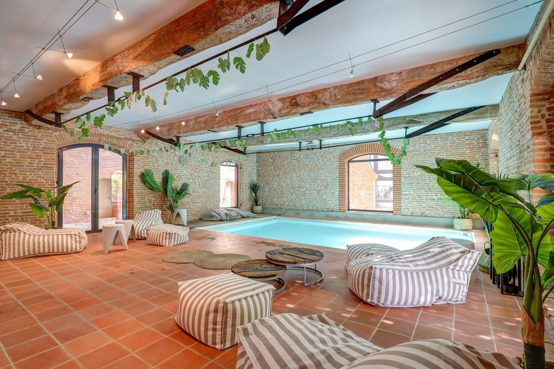 House in Layrac-sur-Tarn, Occitania, France 1 - 16364231