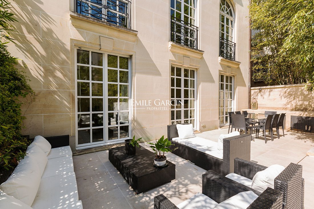 Villa in La Plaine des Sablons, Neuilly-sur-Seine, France 3 - 16364136