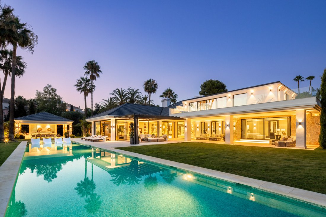 Villa in Marbella, Andalusia, Spain 1 - 16364154