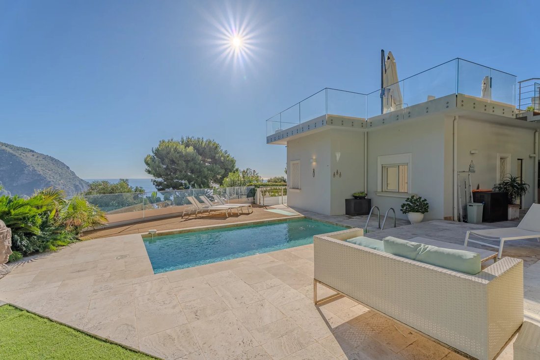 Villa in Èze, Provence-Alpes-Côte d'Azur, France 4 - 16364361