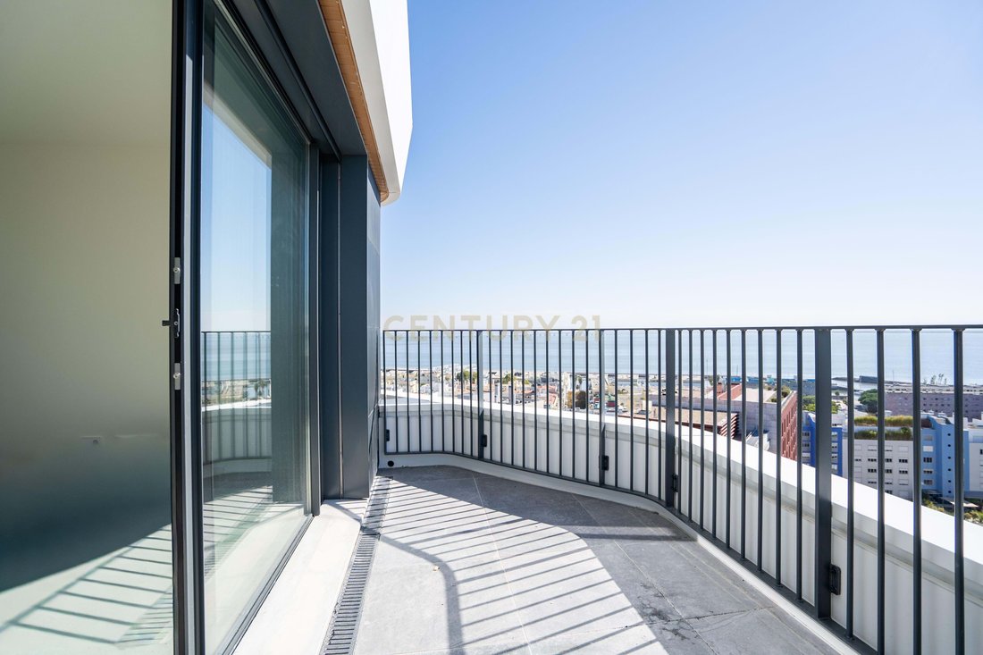 Apartment in Parque das Nacoes, Lisbon, Portugal 1 - 16364606