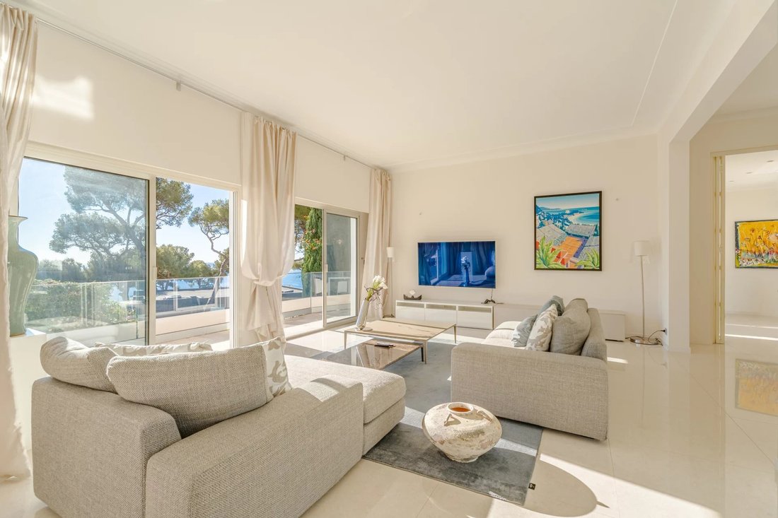 Villa in Èze, Provence-Alpes-Côte d'Azur, France 5 - 16364361