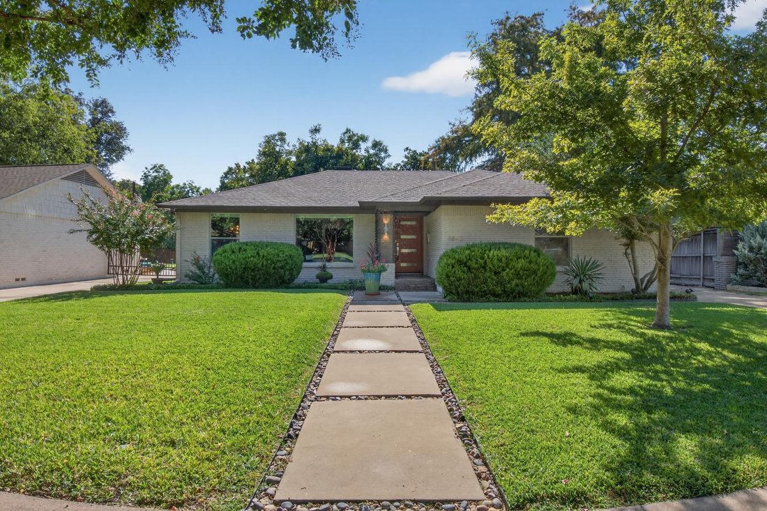 House in Dallas, Texas, United States 1 - 16364683
