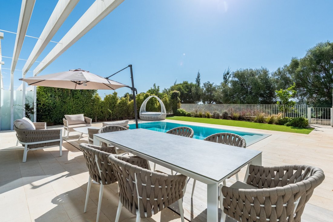 Townhouse in Sotogrande, San Roque, Andalusia 1 - 16364441