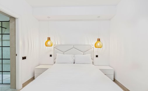 Apartamento en Playa Puerto Banús, Marbella, España 1