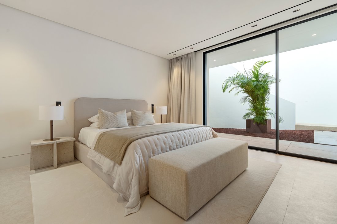 Villa in La Quinta, Benahavis, Andalusia 3 - 16365768